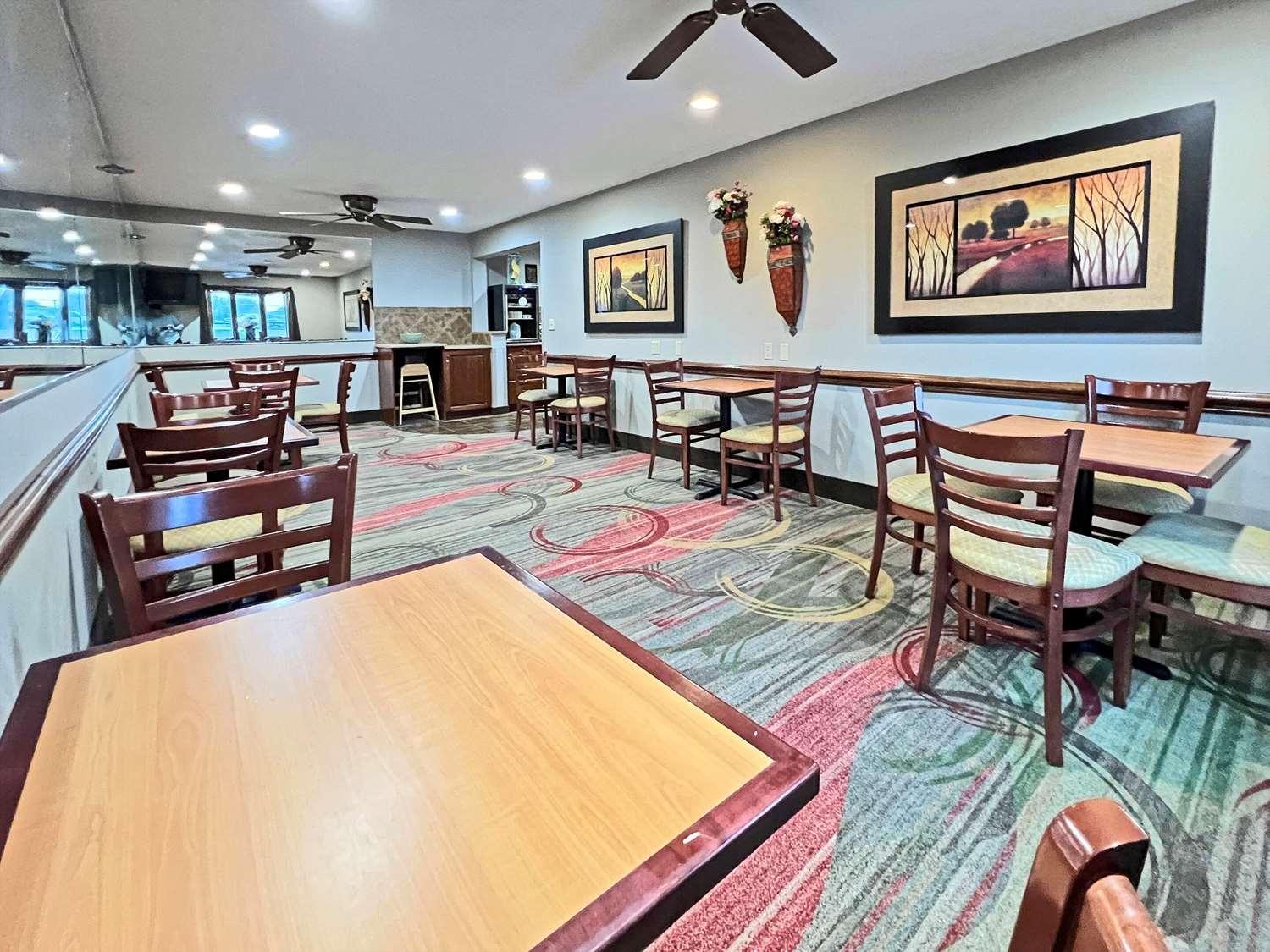 restaurant cafeteria