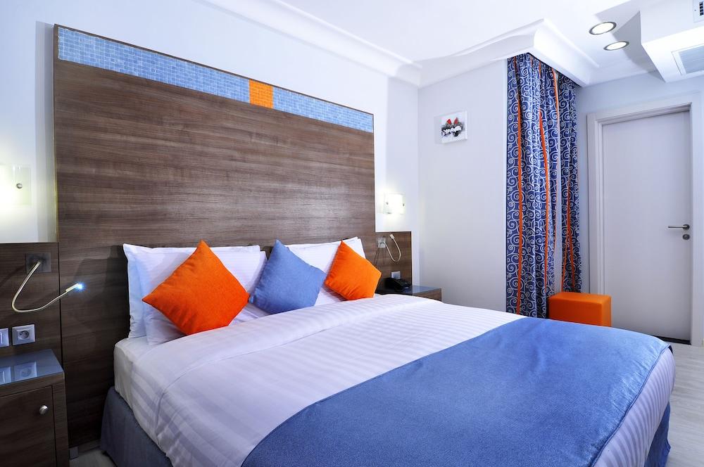rooms
