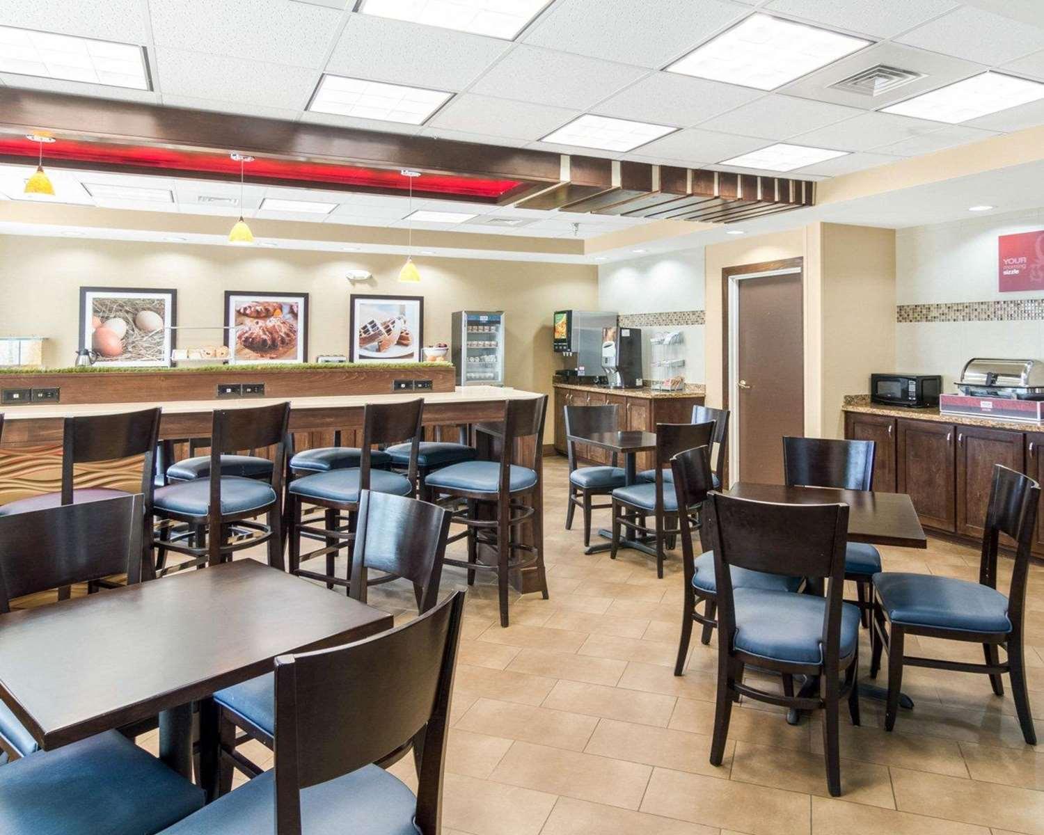 restaurant cafeteria