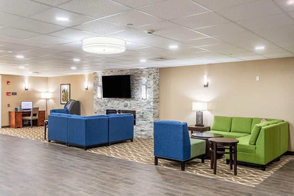 lobby