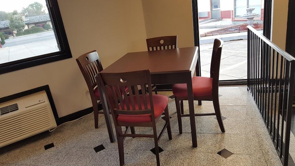 restaurant-cafeteria