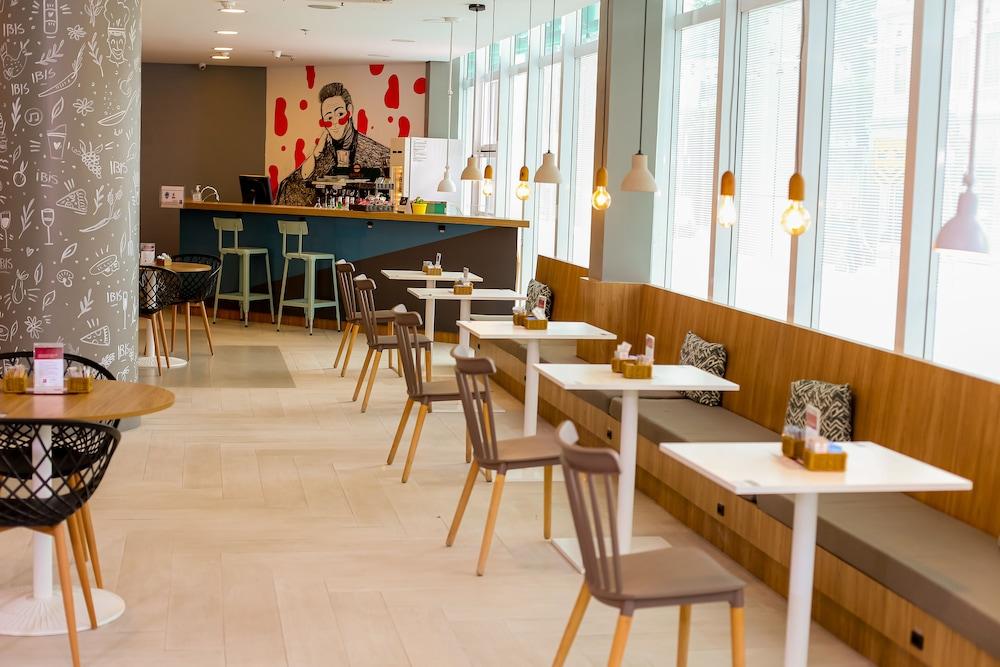 restaurant-cafeteria
