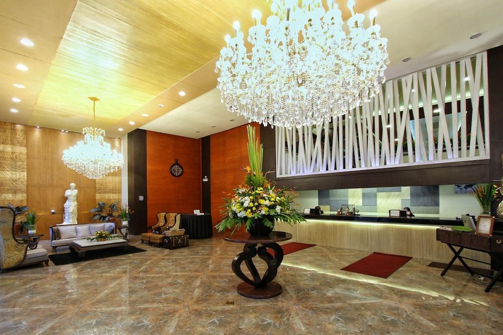lobby