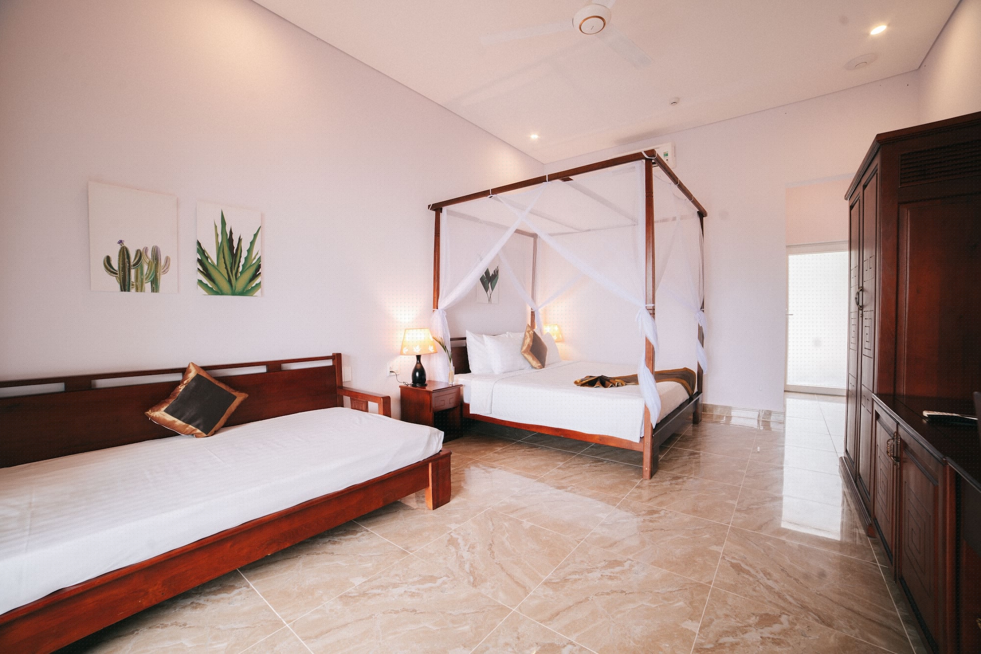 rooms