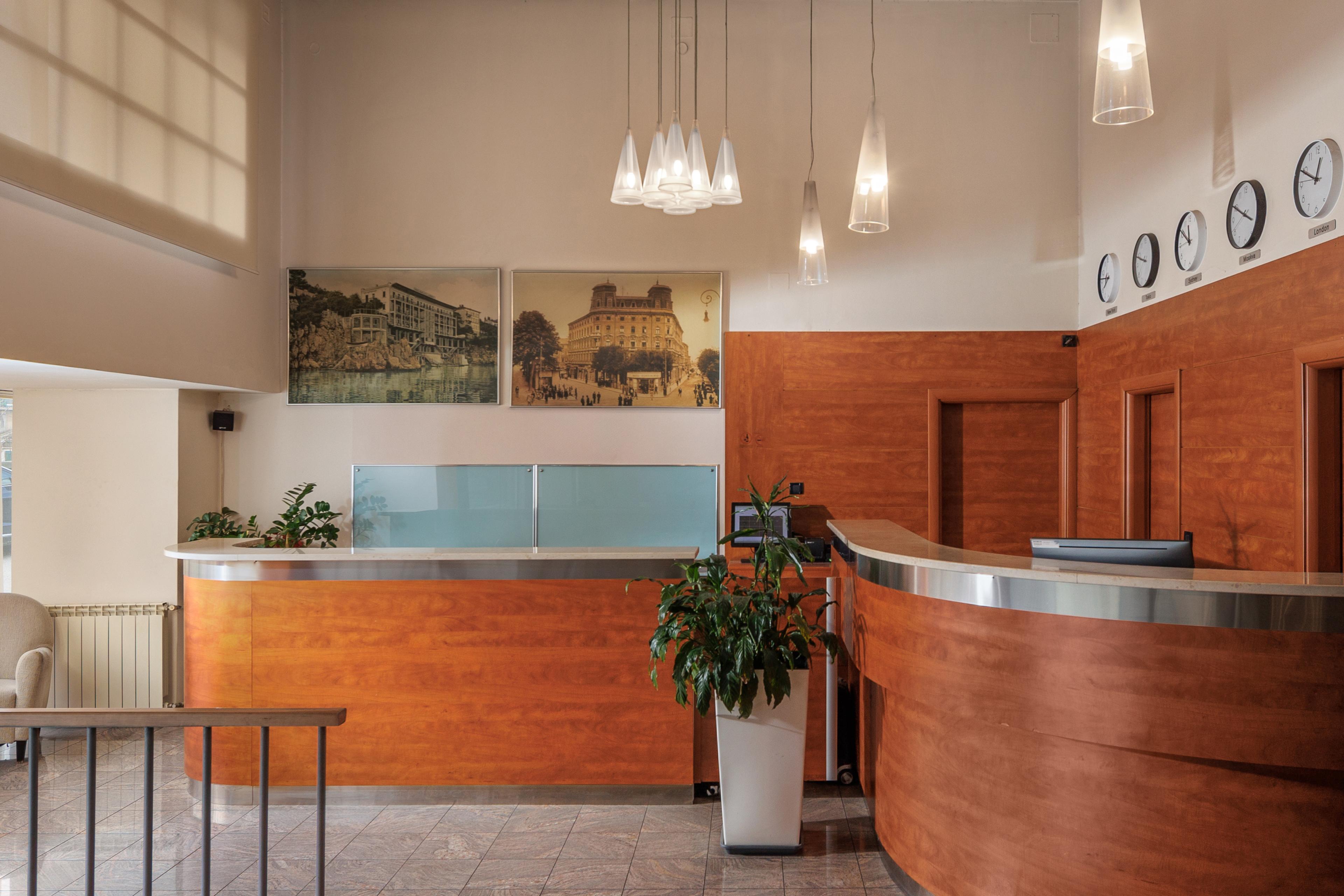 lobby