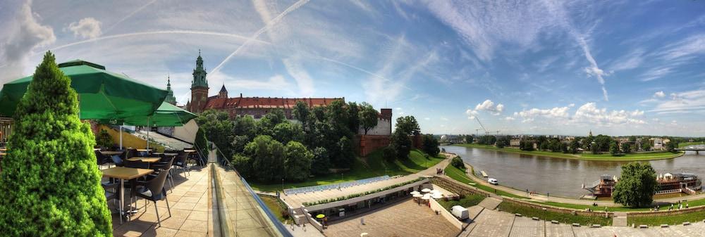 surroundings