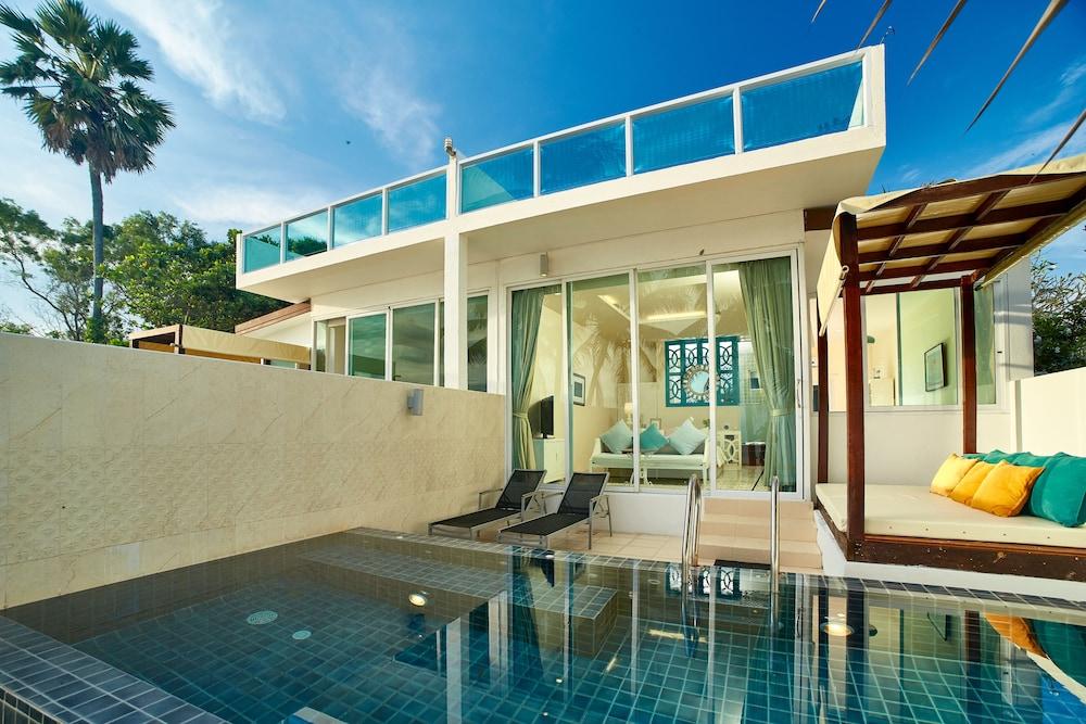 swimming pool spa