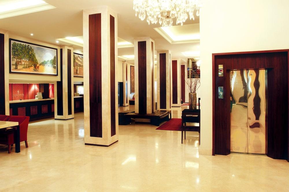 lobby