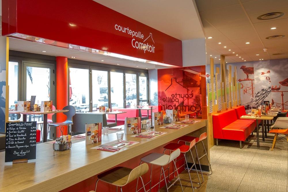 restaurant-cafeteria