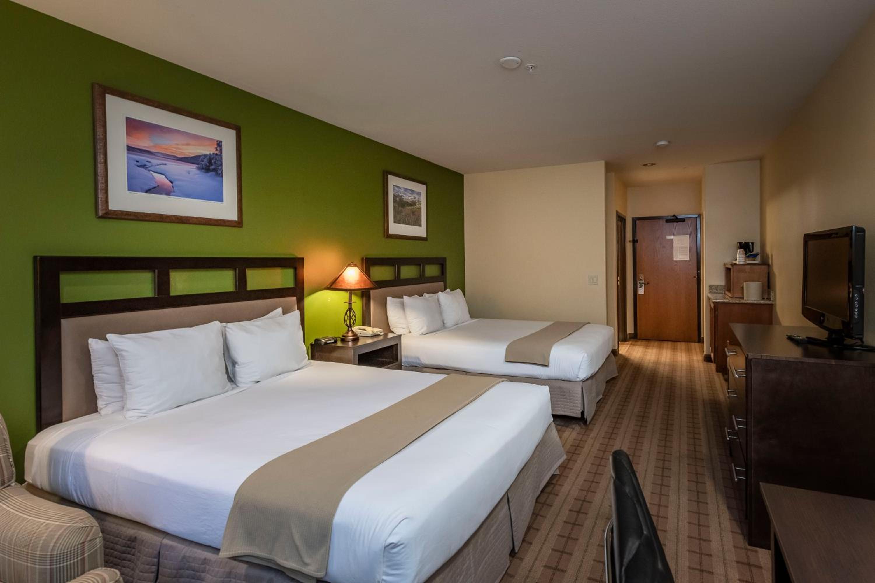 rooms