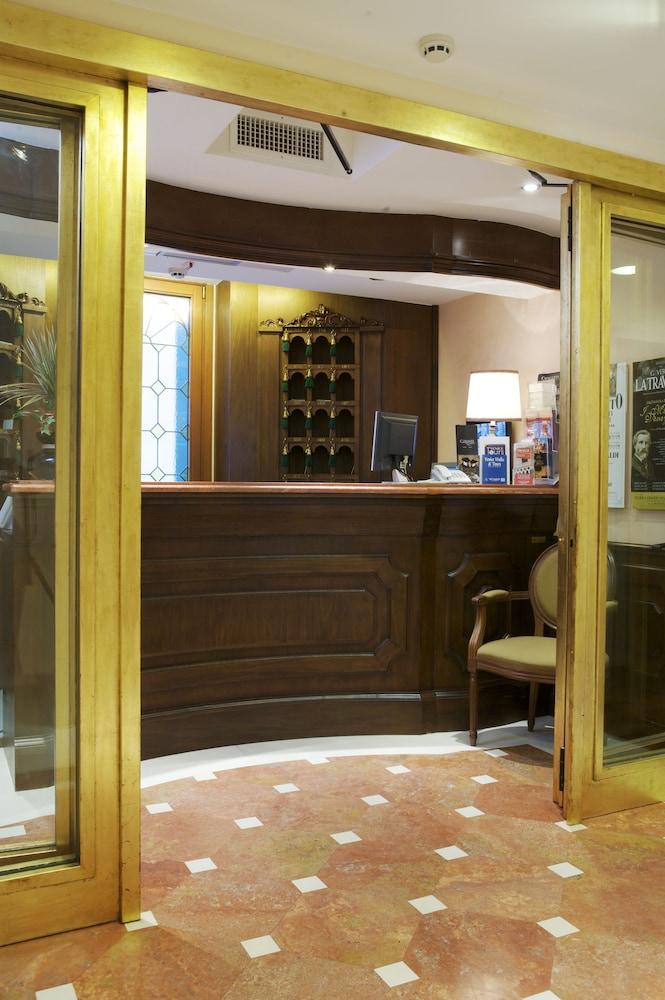 lobby