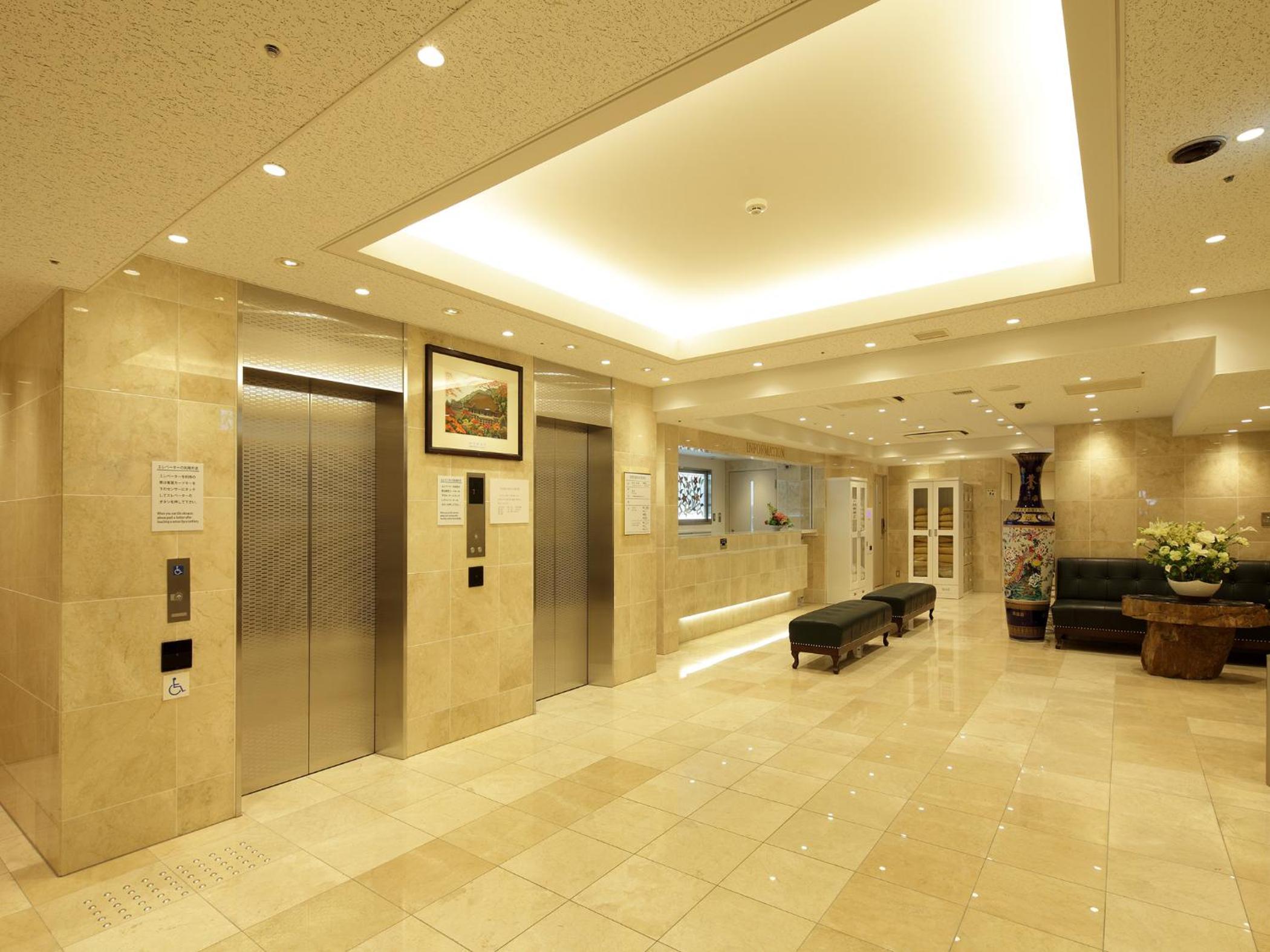 lobby