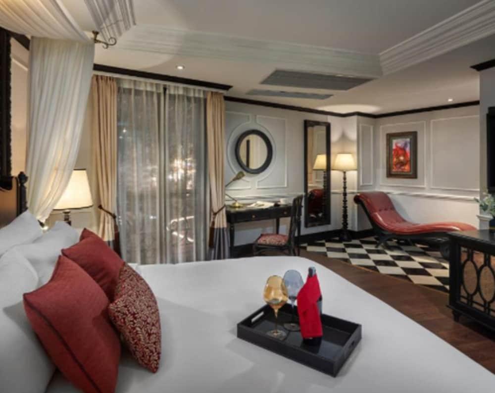 rooms