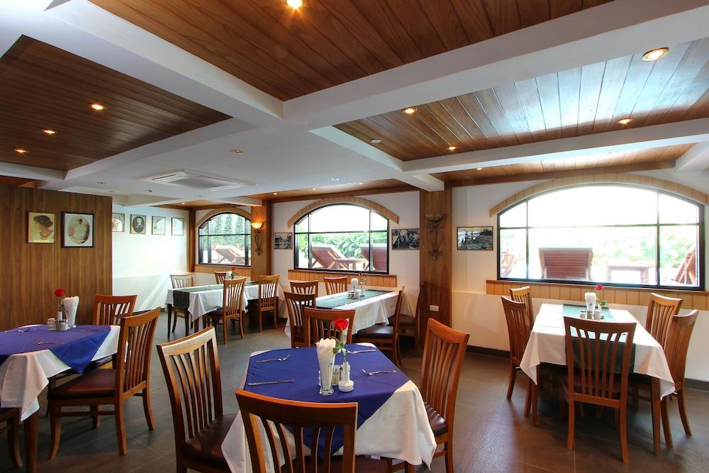restaurant-cafeteria