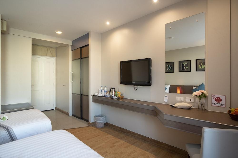 rooms