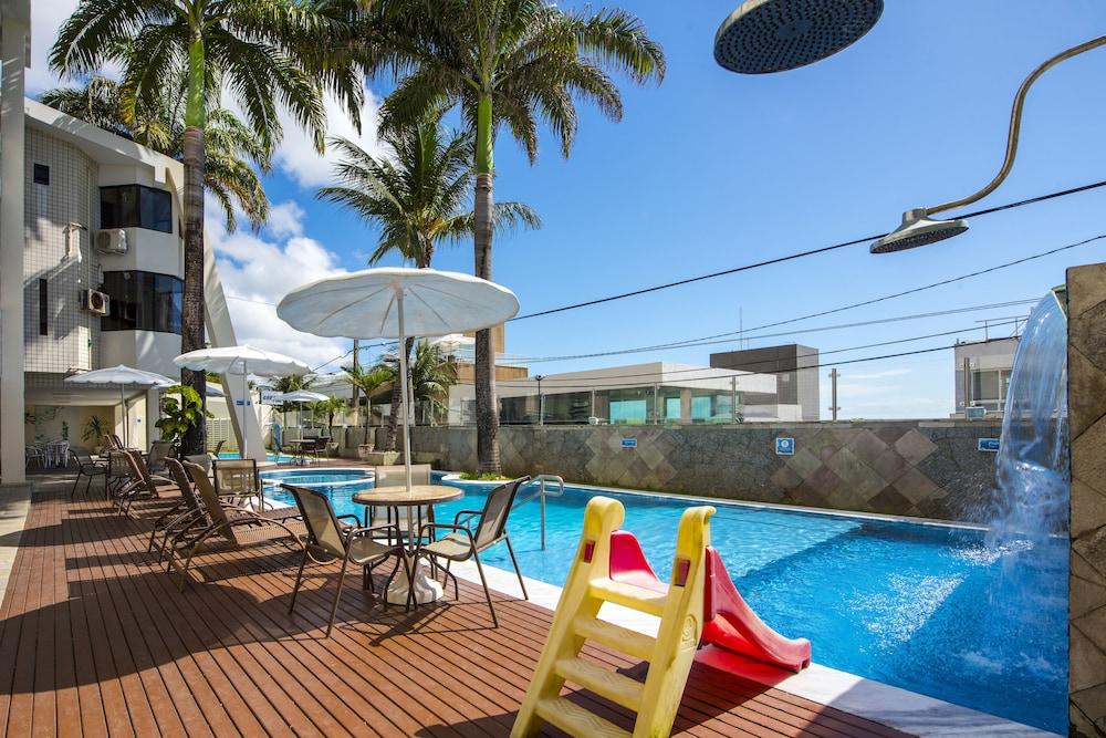 swimming pool spa