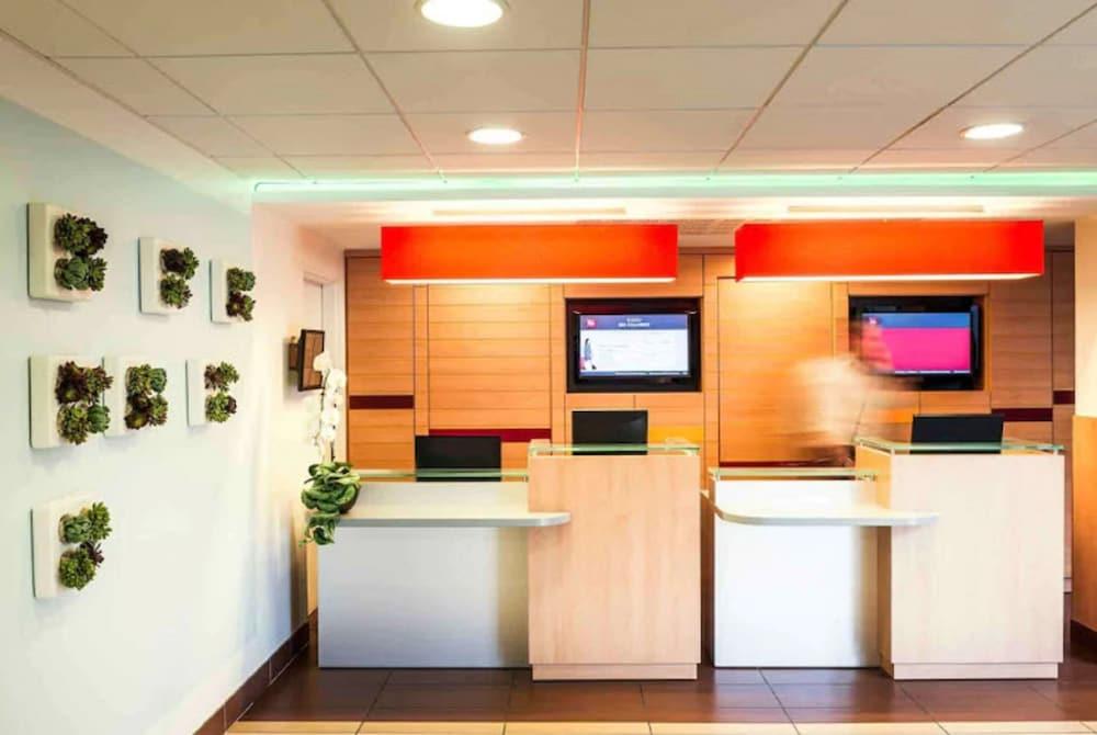lobby