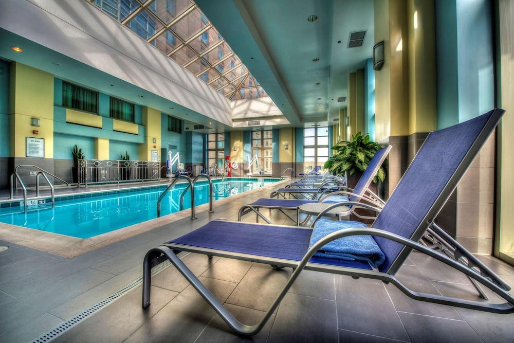 swimming pool spa
