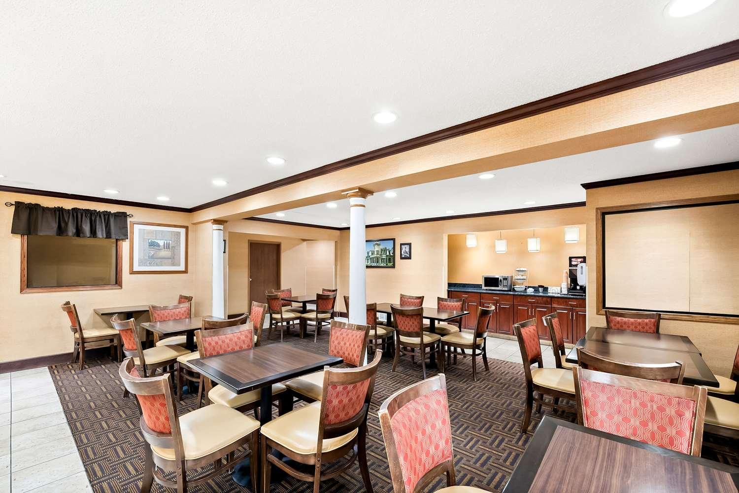 restaurant cafeteria