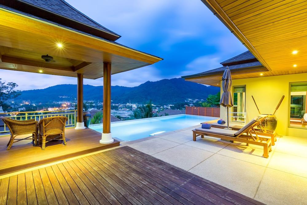 swimming pool spa