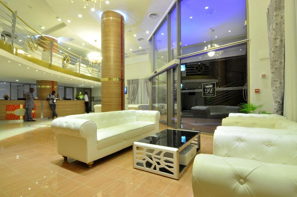lobby