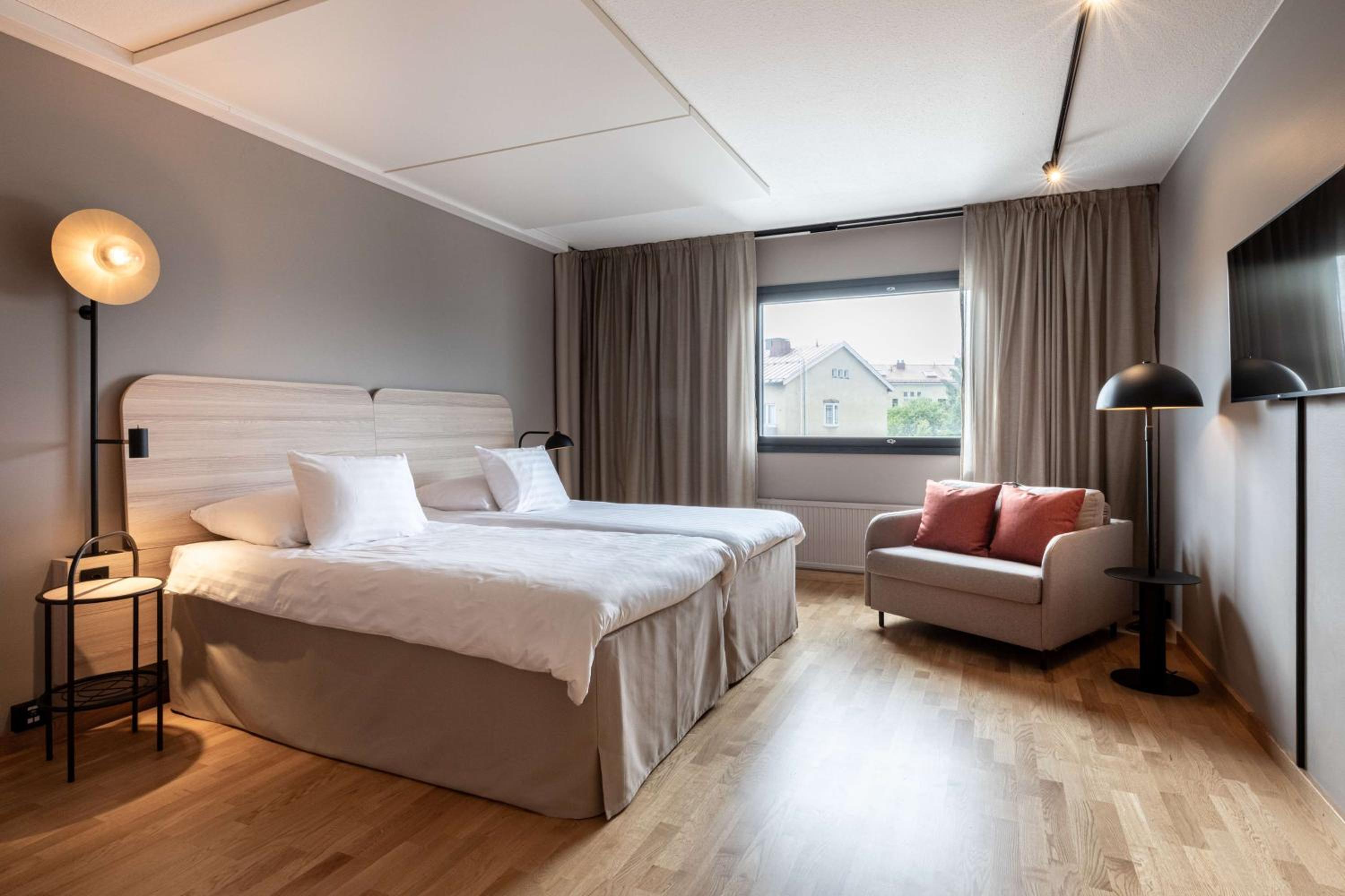 rooms