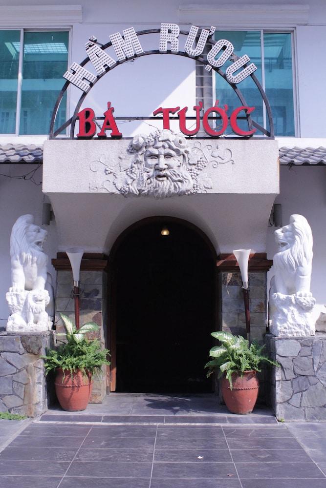 hotel