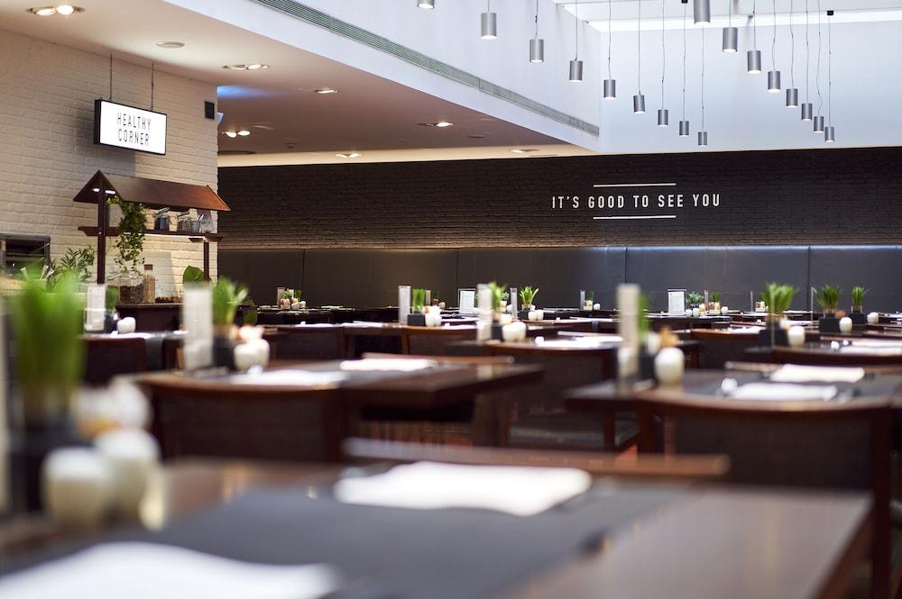 restaurant-cafeteria
