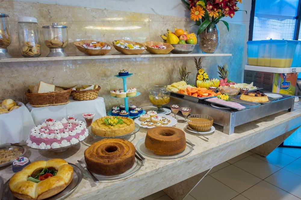 restaurant-cafeteria