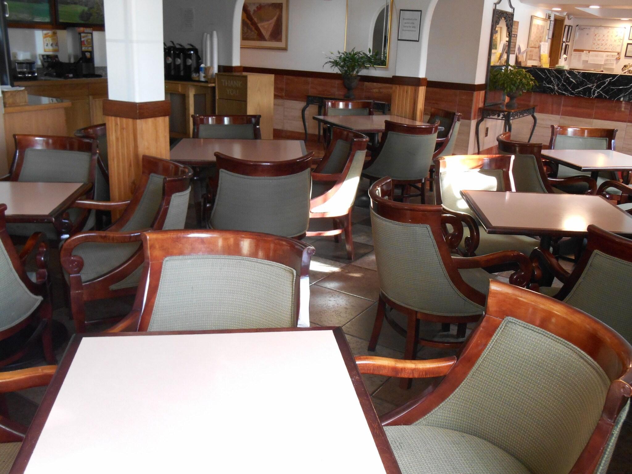 restaurant cafeteria