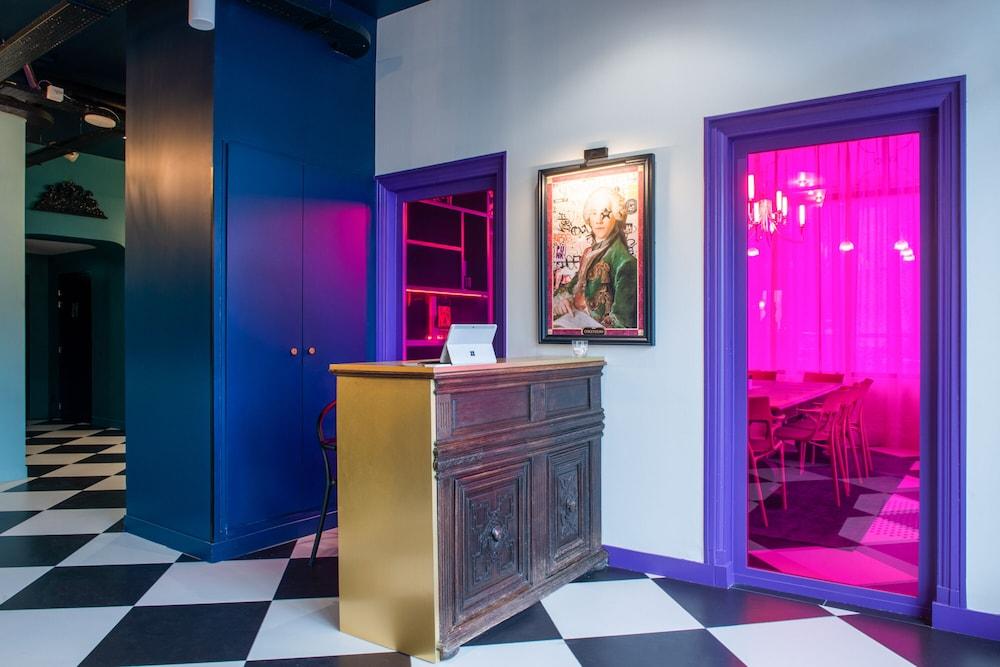 lobby