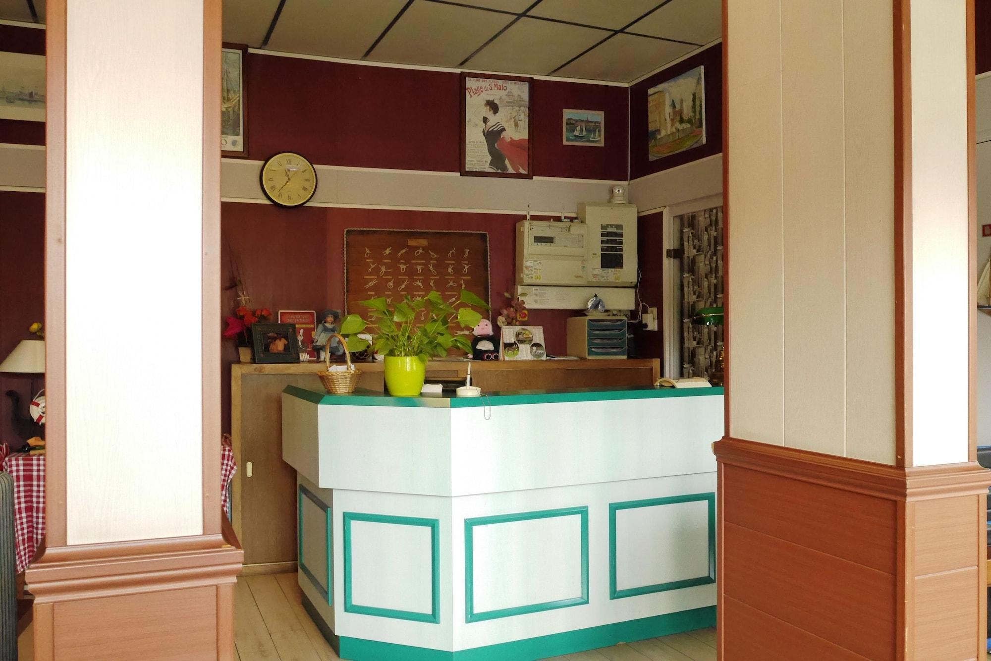 lobby