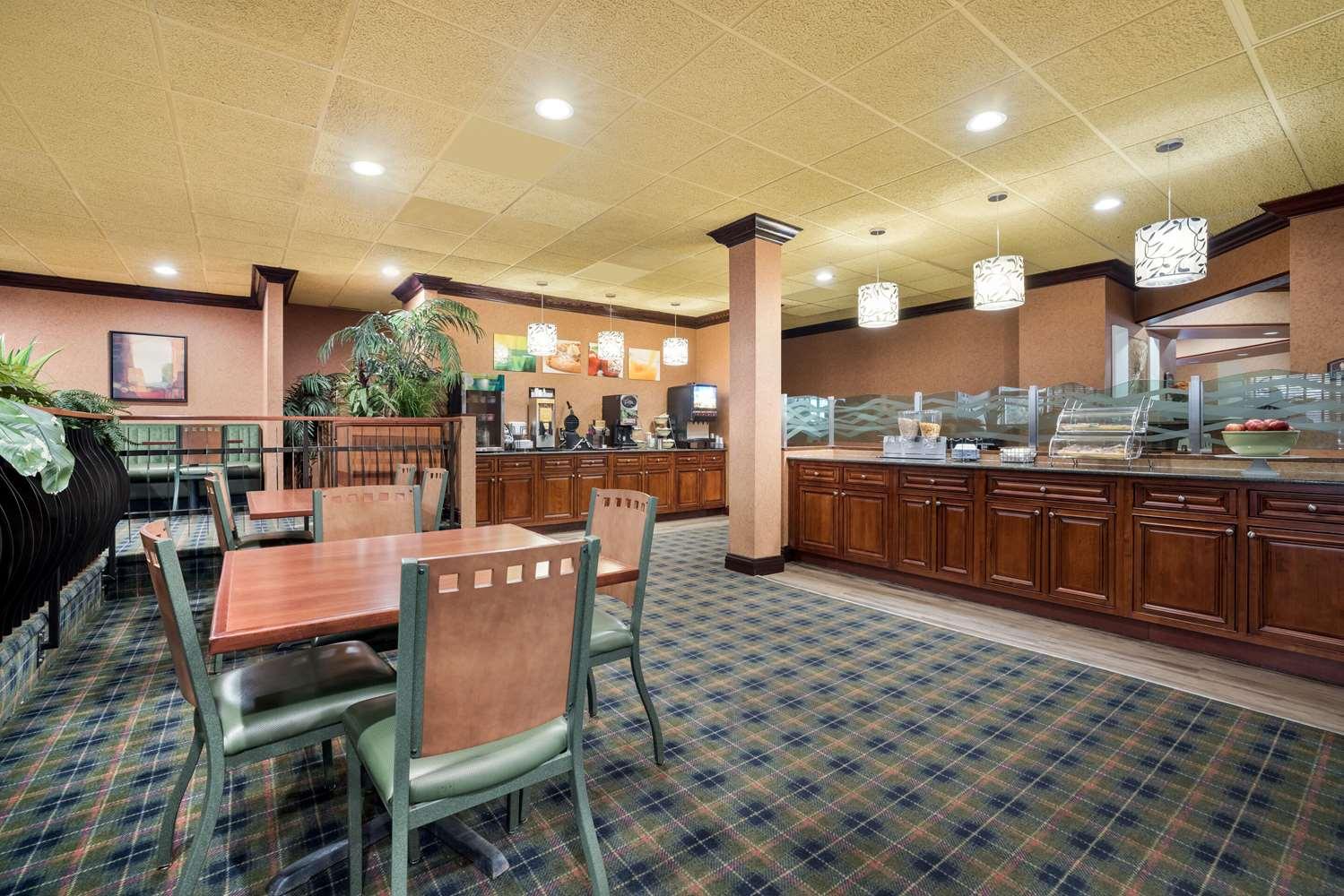 restaurant cafeteria