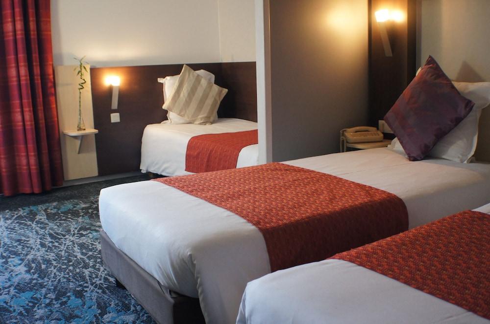 rooms