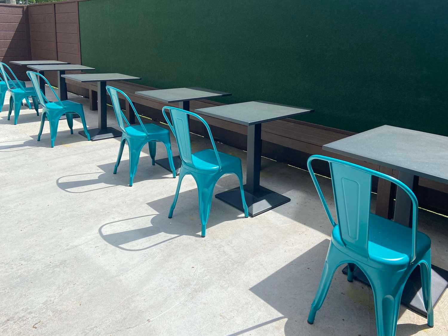 restaurant cafeteria