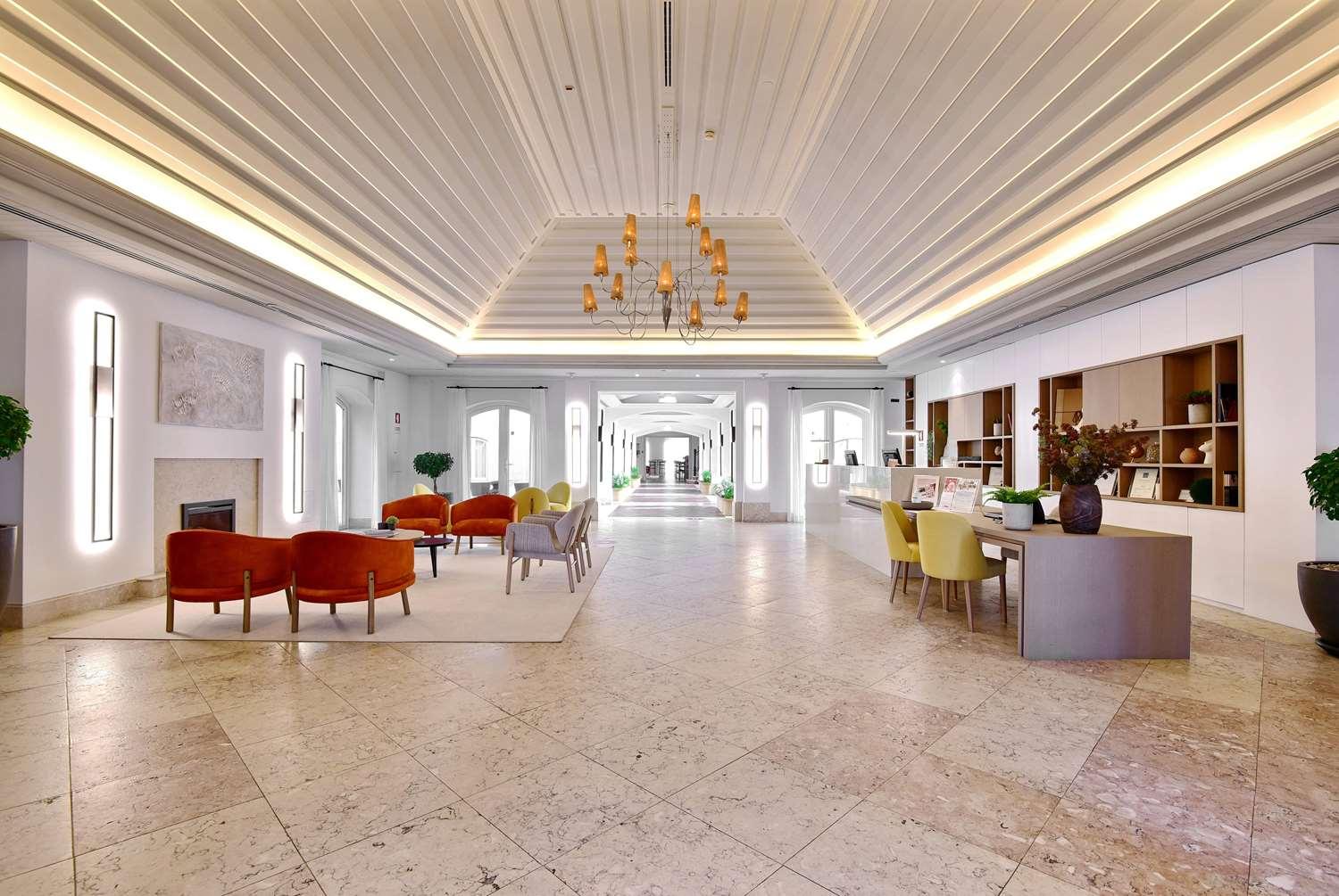 lobby