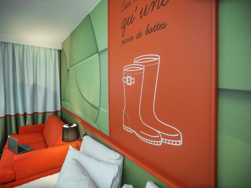 rooms