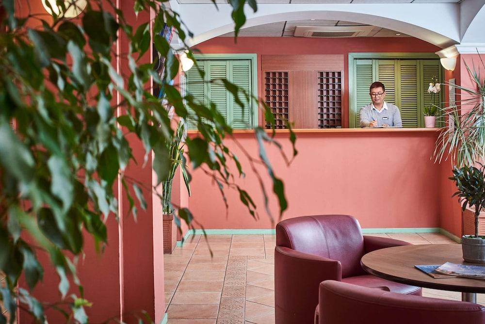 lobby