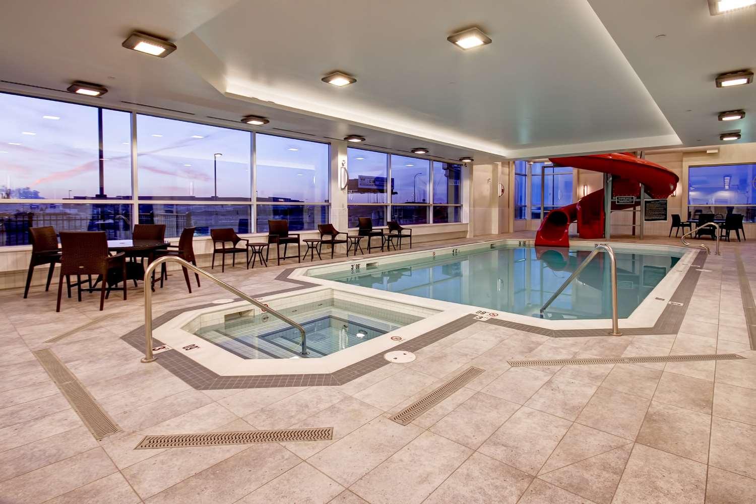 swimming pool spa