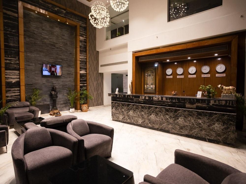 lobby