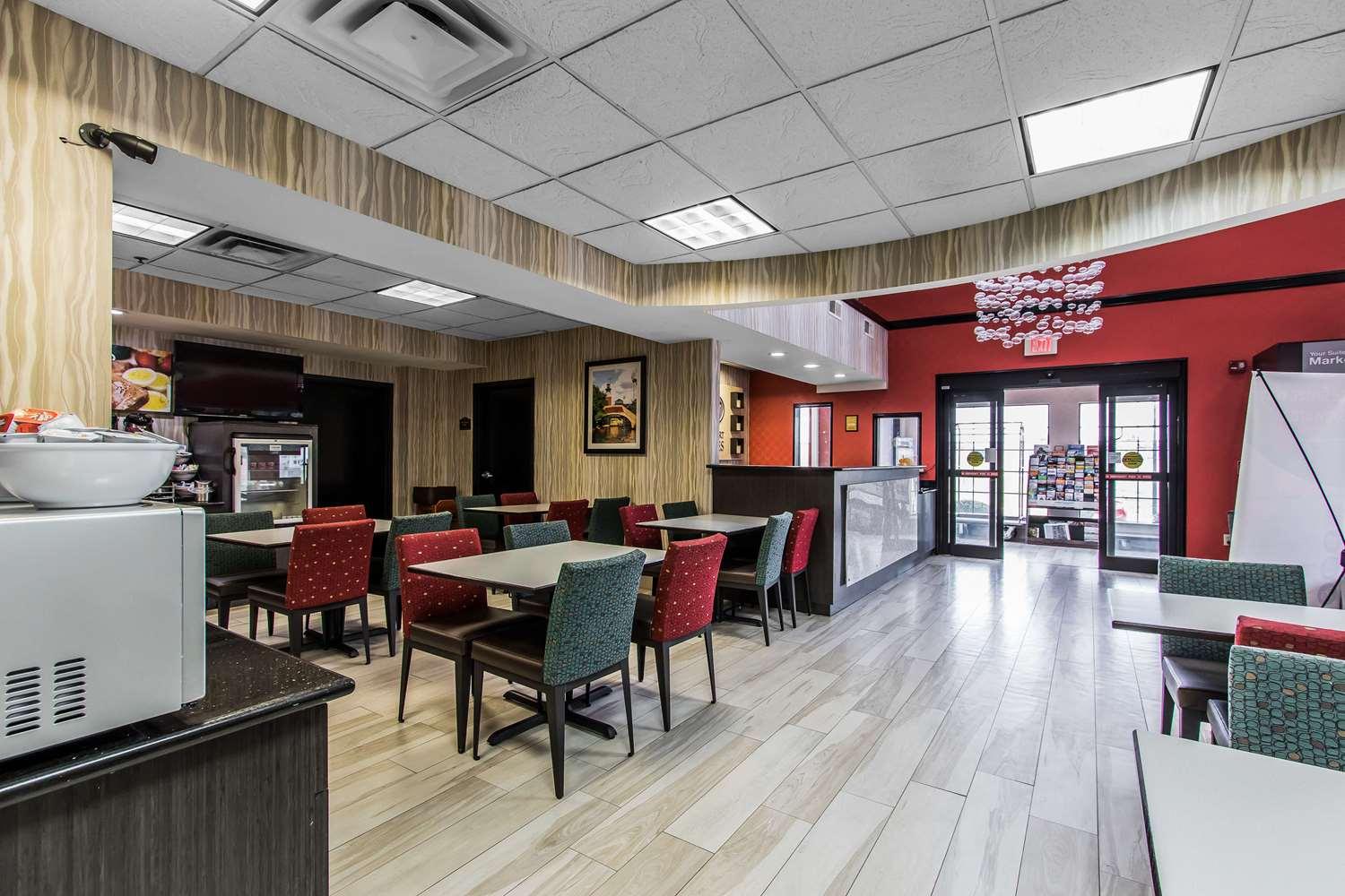 restaurant cafeteria