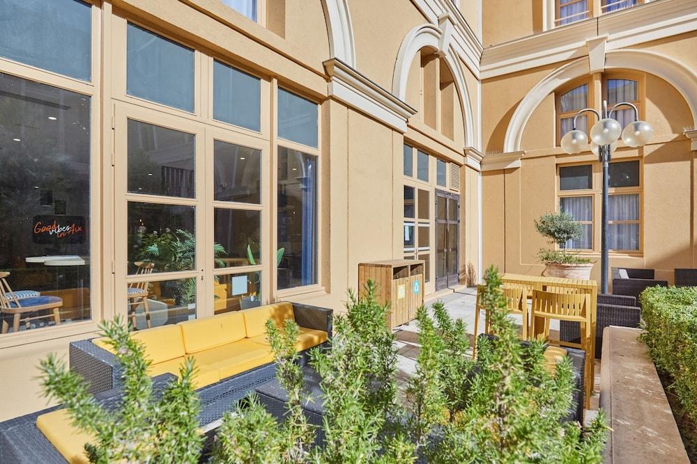 hotel
