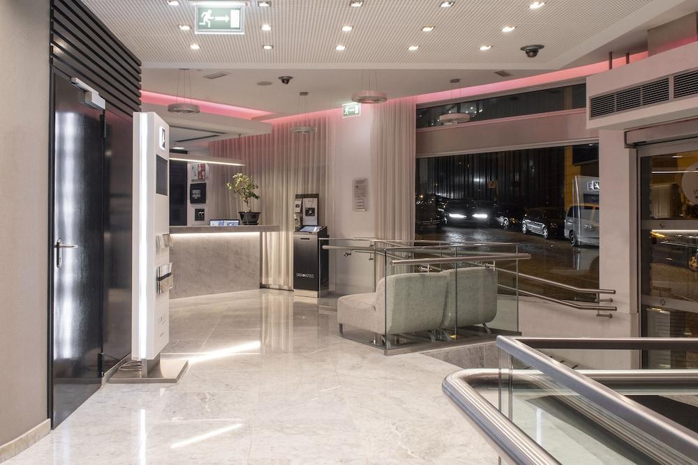 lobby
