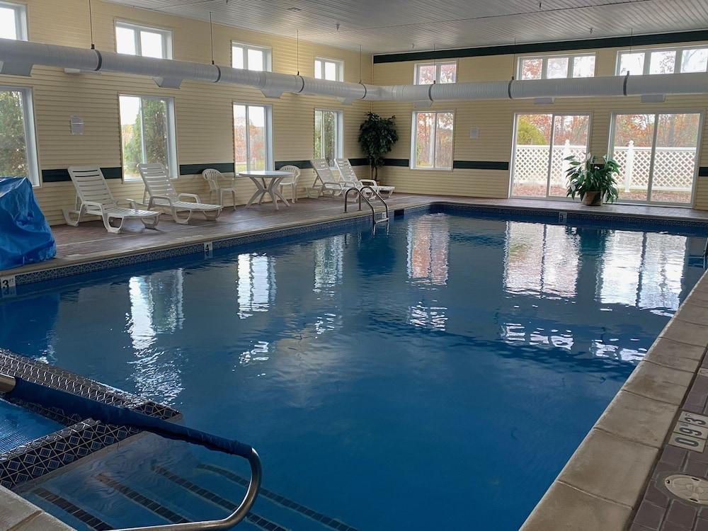 swimming pool spa