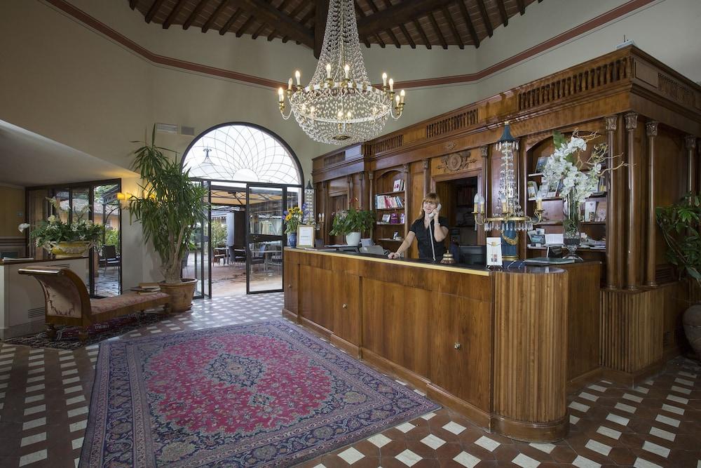 lobby