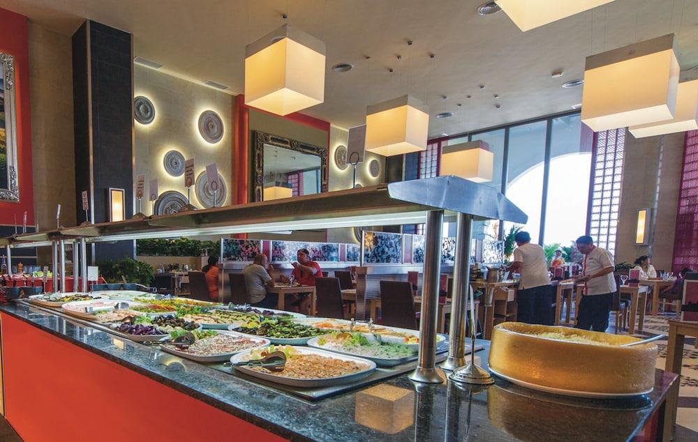 restaurant-cafeteria