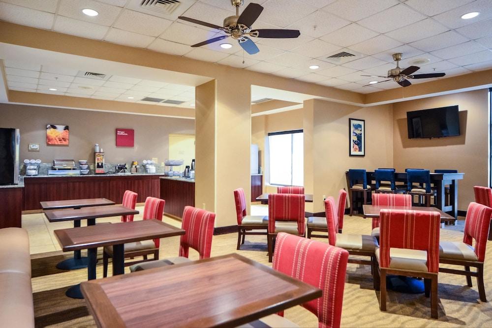 restaurant-cafeteria