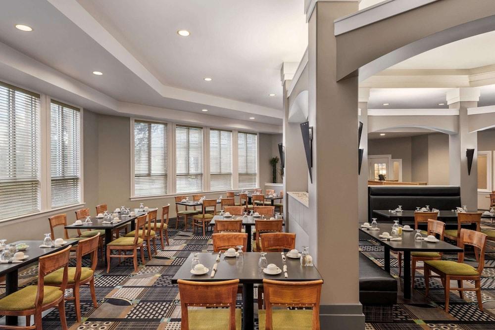 restaurant-cafeteria