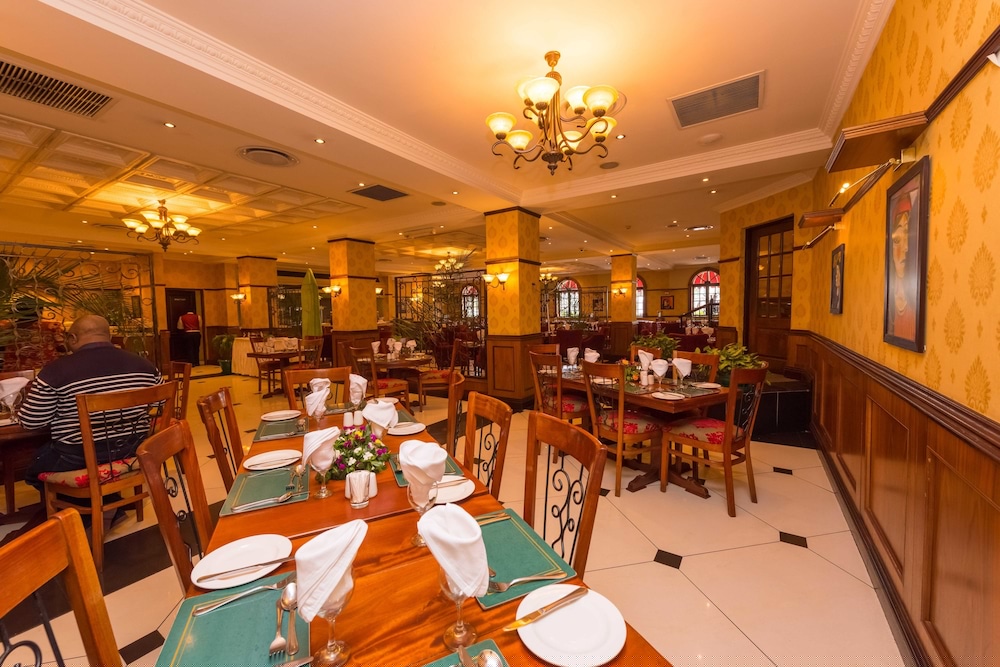 restaurant-cafeteria