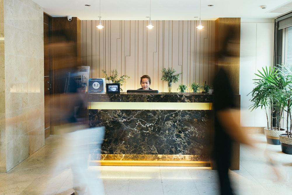 lobby